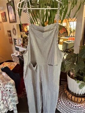Striped Sleeveless Bib Jumpsuit - Black & White